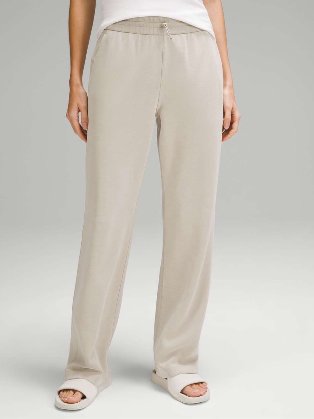 NEW Lululemon Softstreme High Rise Pant Regular in Mojave Tan